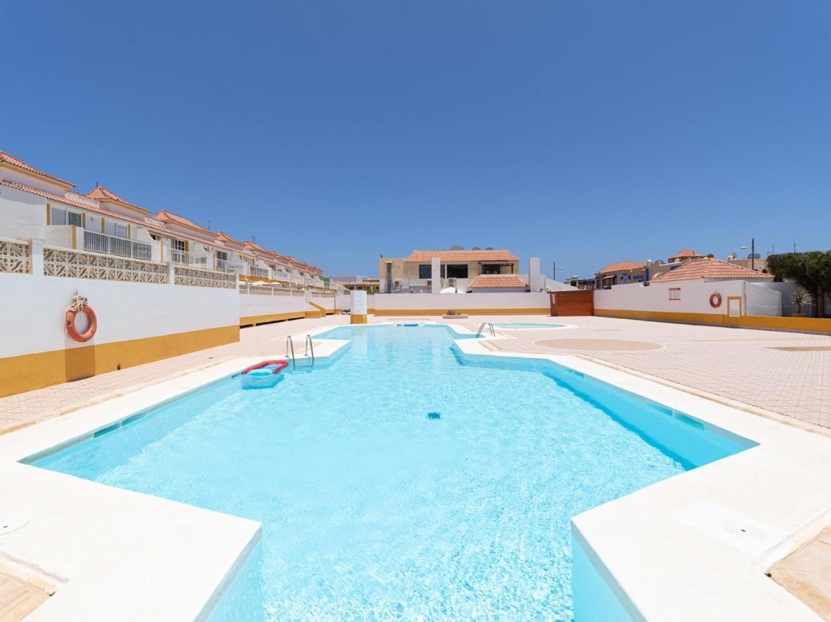 Homeforguest Two Bedroom Apartment With Pool And Terrace Caleta De Fuste Luaran gambar